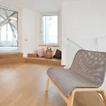 Julius 24 - Duplex Apartment 5 Mins To City Center