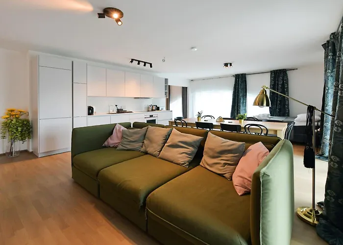 Julius 24 - Duplex Apartment 5 Mins To City Center