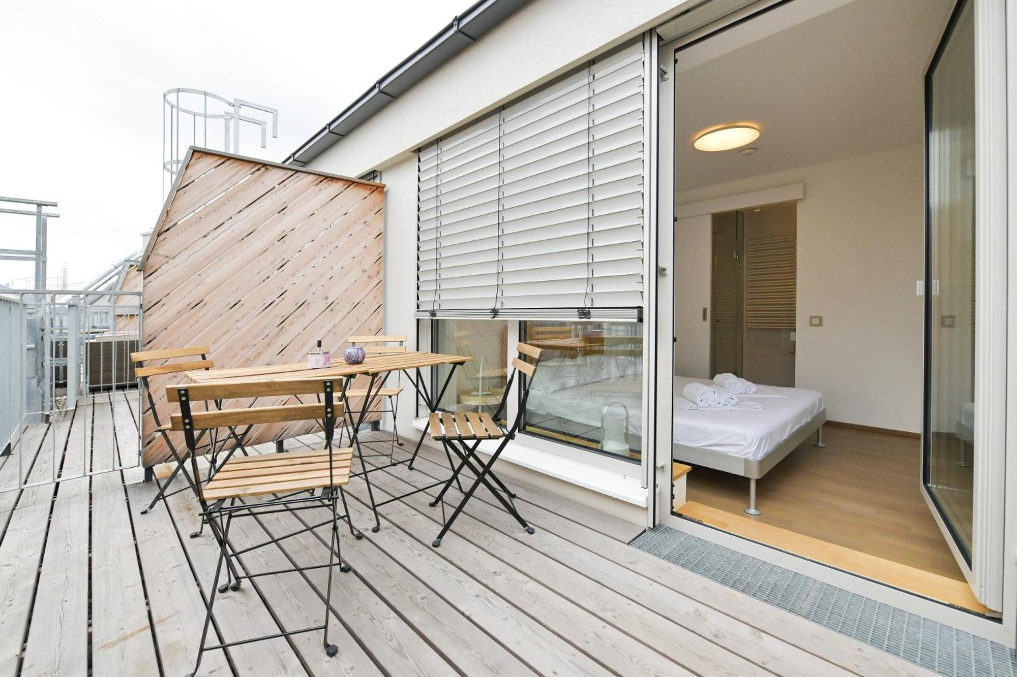 Julius 24 - Duplex 5 Mins To Center Apartment Wien